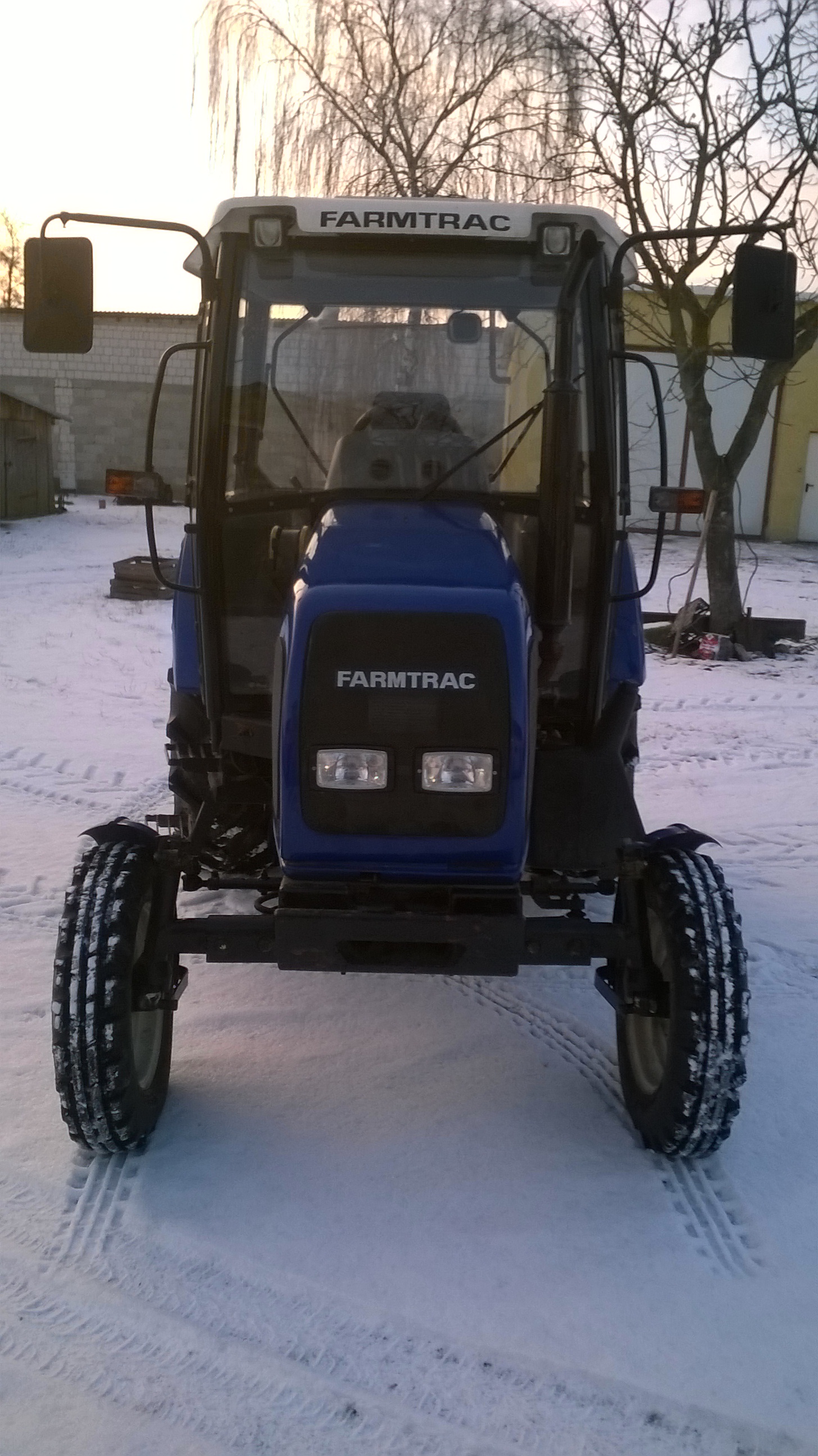  Farmtrac w stanie idealnym 