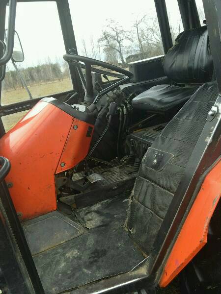 Zetor 7011