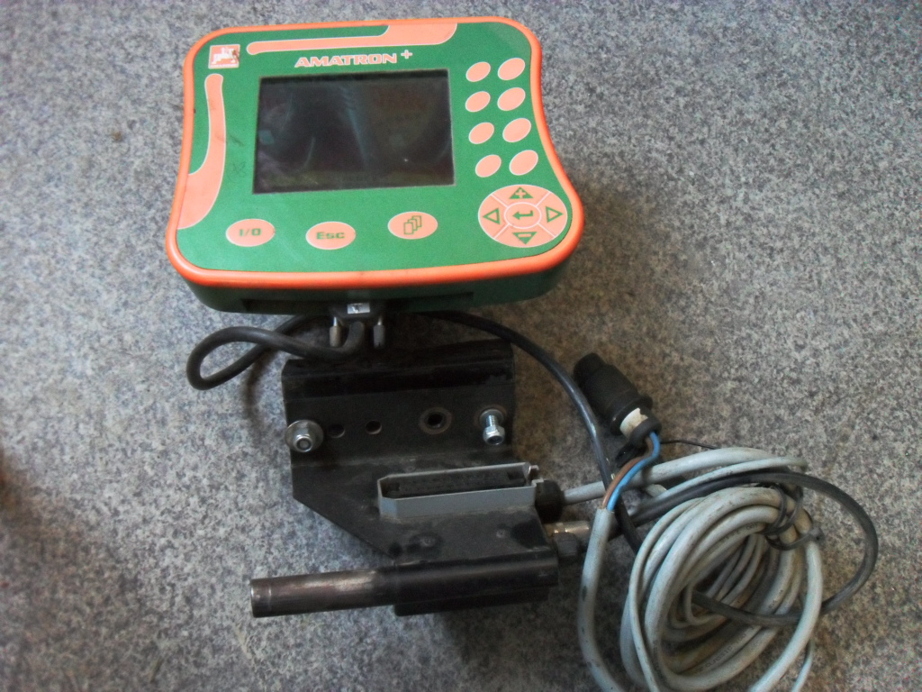Rozsiewacz nawozu Amazone ZA-M 3000 ULTRA 3600l Ładny stan