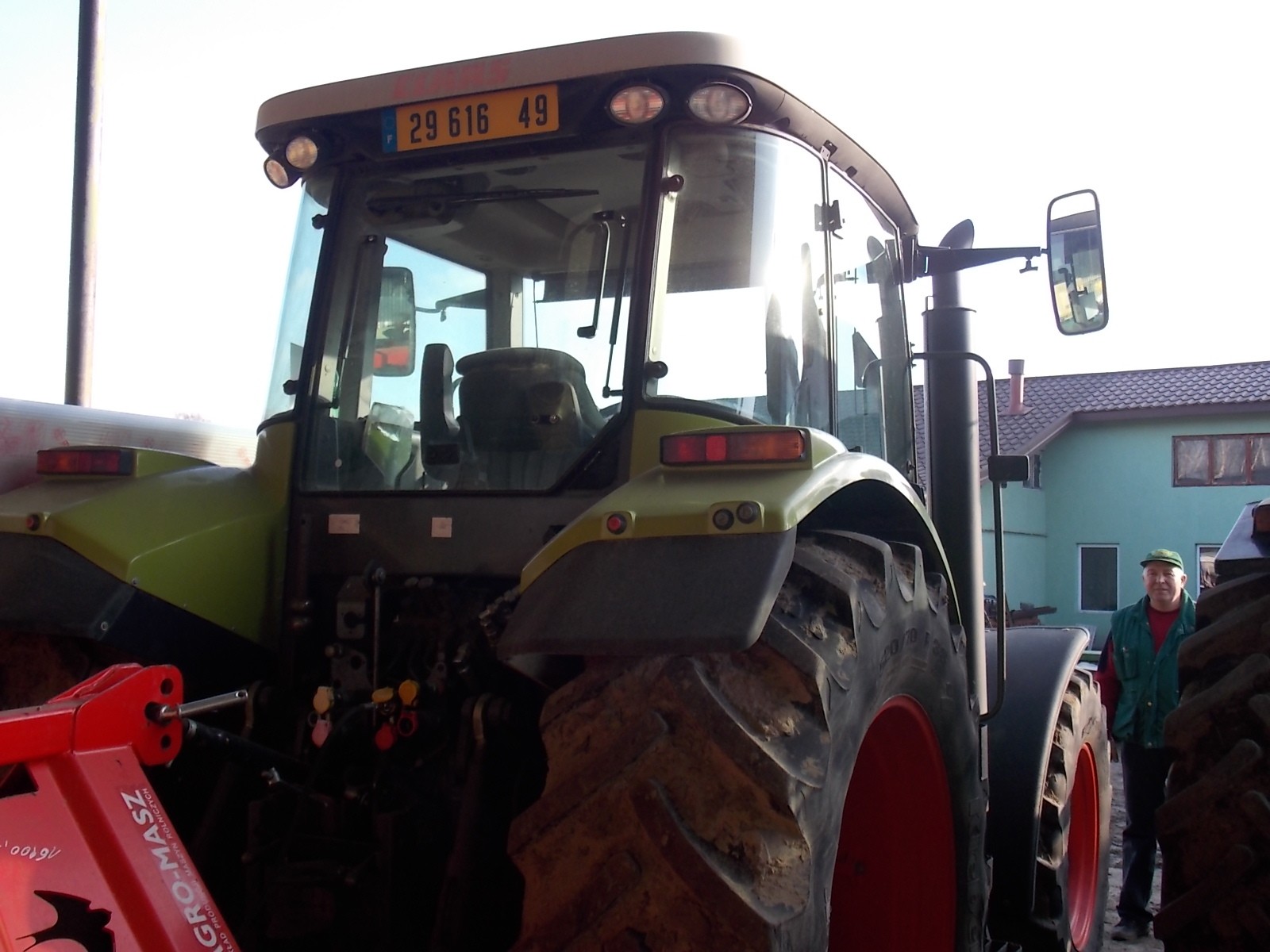 CLAAS ARES 557