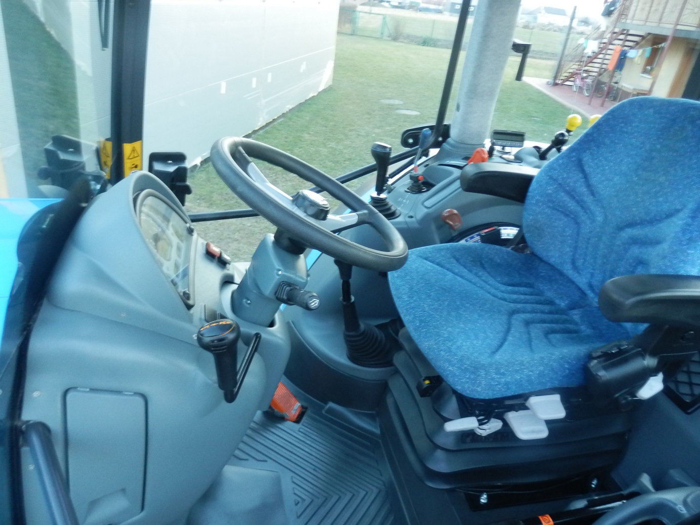 Ciągnik rolniczy Landini Landpower 135 idealny stan tylko 500h