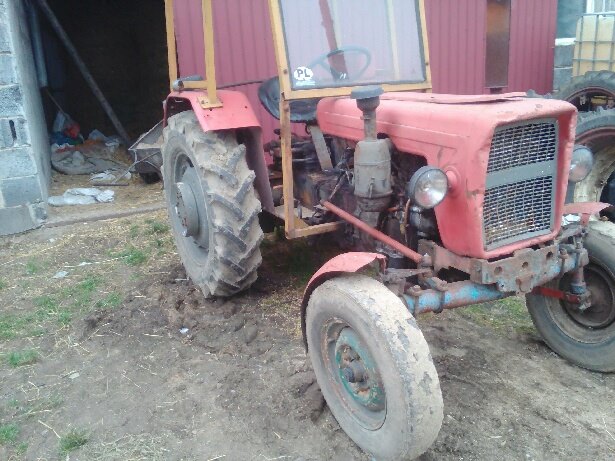 SPRZEDAM URSUS C 330