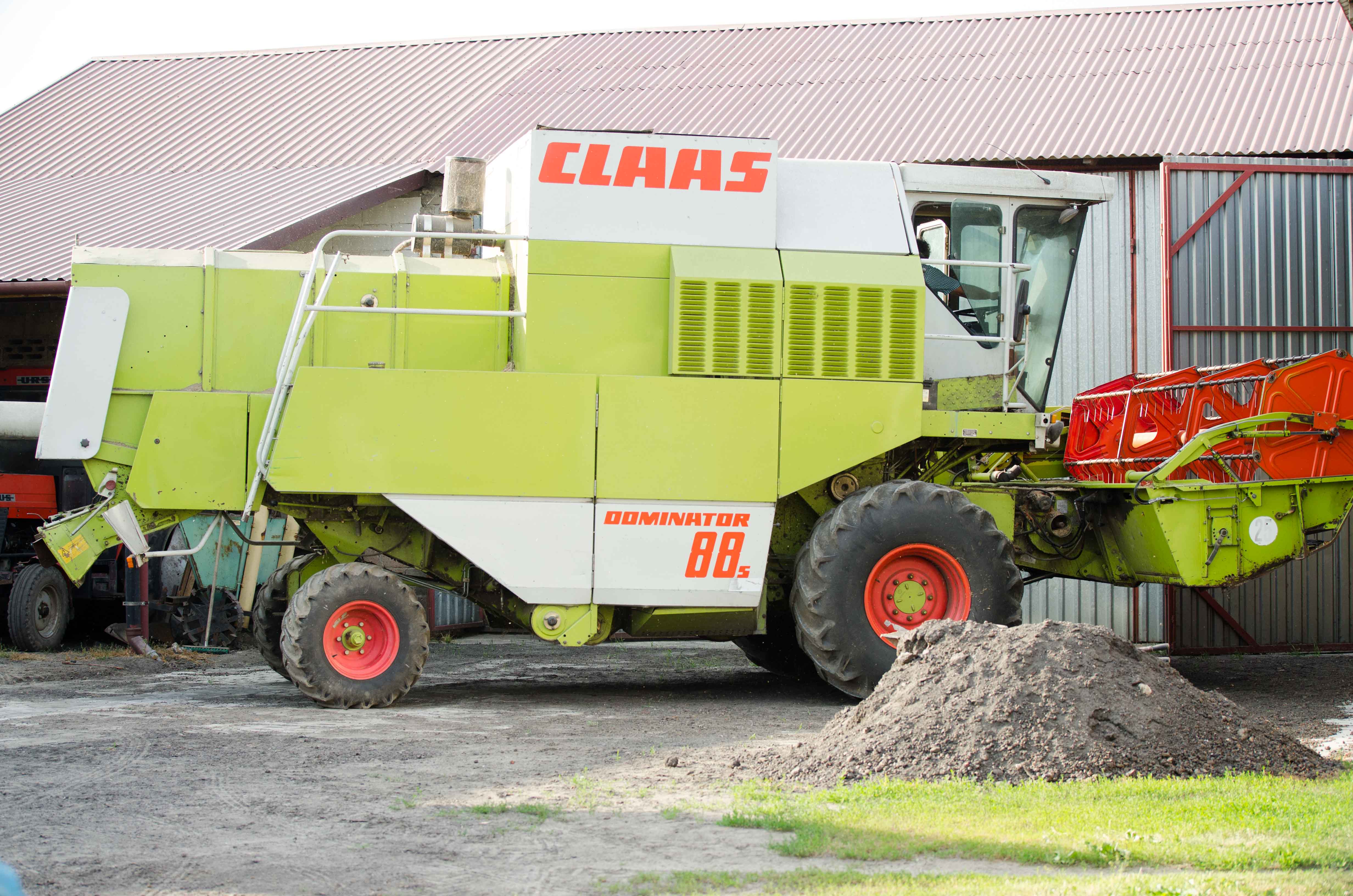 Claas Dominator 88s
