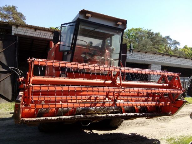 Sprzedam kombajn zbożowy Bizon Super Z-O56