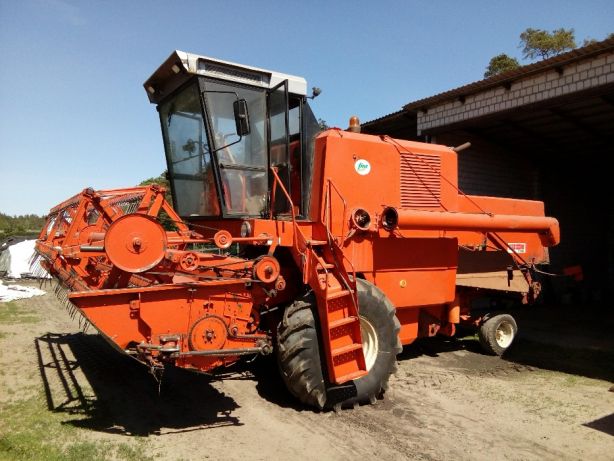 Sprzedam kombajn zbożowy Bizon Super Z-O56