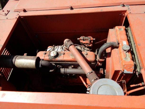 Sprzedam kombajn zbożowy Bizon Super Z-O56