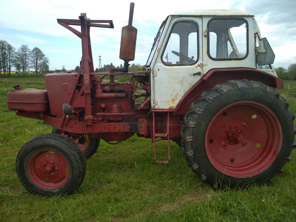 Traktor ciągnik Białorus JUMZ silnik D-65 