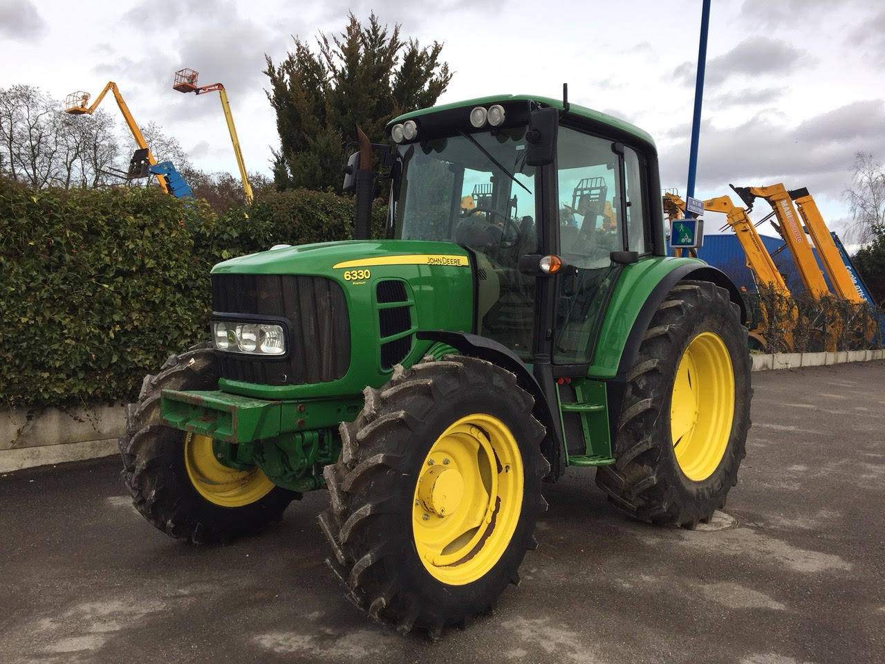 gospodarstwo John Deere 6330
